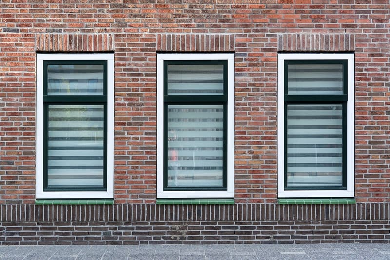 Onderhoud van aluminium kozijnen: schoonmaken en kosten