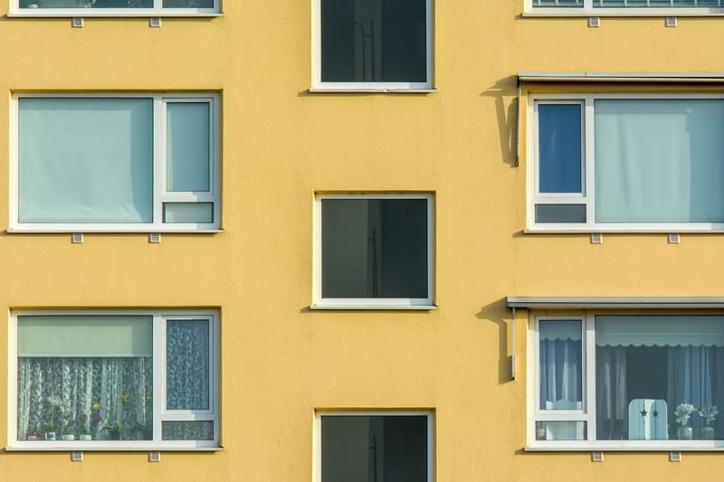 Kozijnen in een VvE: onderhoud, vervangen, wie beslist en wie betaalt